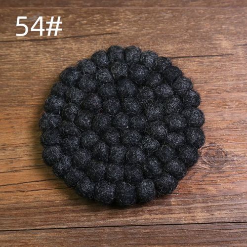 Anti-scald Tea Cup Temperament Pure Color Elegant Wool Ball Coaster
